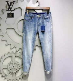 Picture of LV Jeans _SKULVJeanPantssz28-3825t1514907